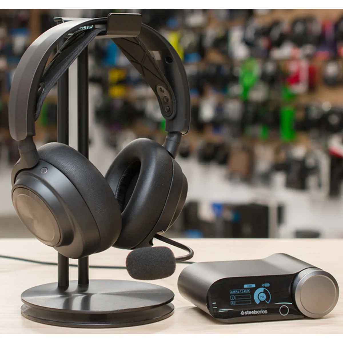 هدست گیمینگ استیل سریز مدل SteelSeries ARCTIS NOVA PRO 