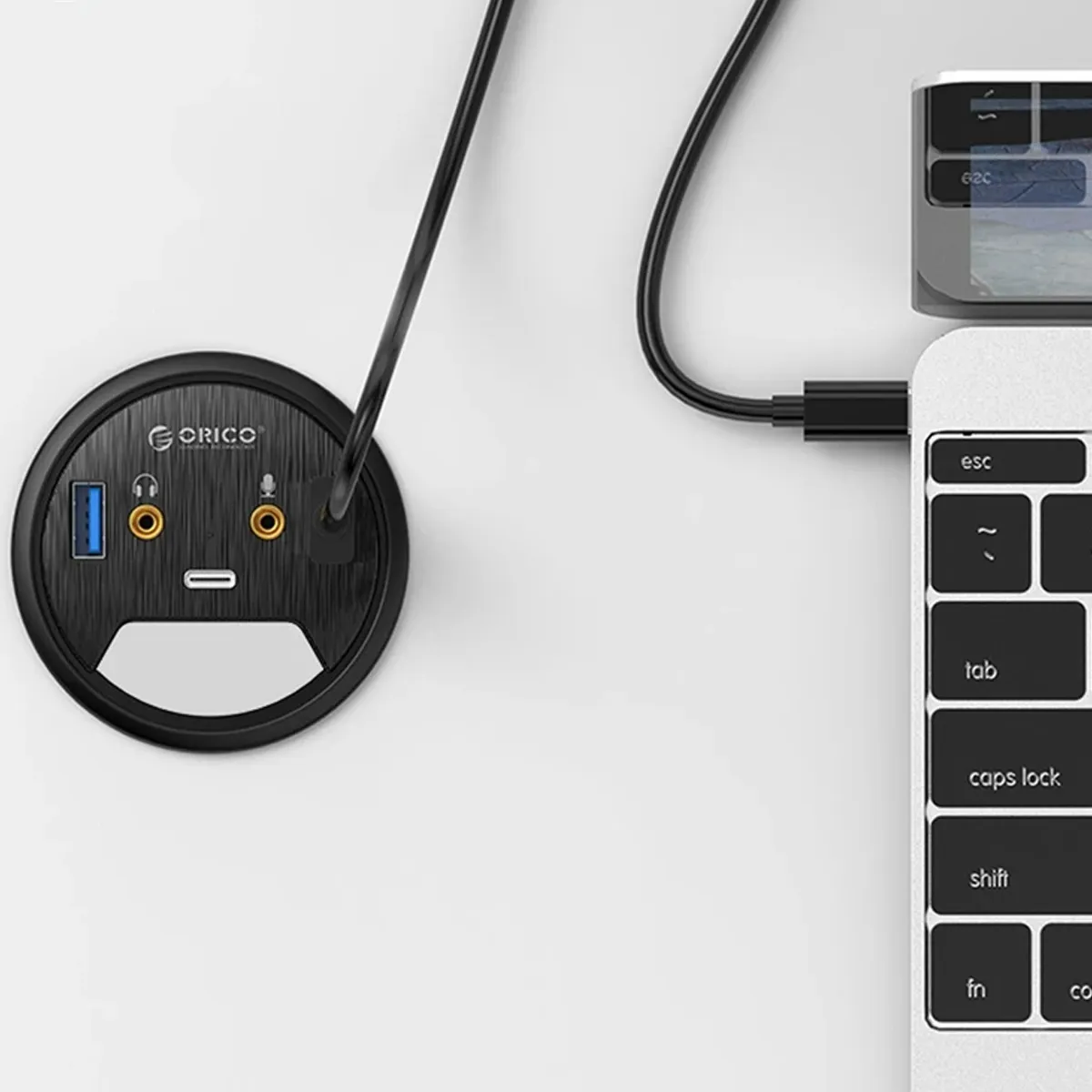 هاب USB 3.0 سه پورت اوریکو مدل DESK-2U1C