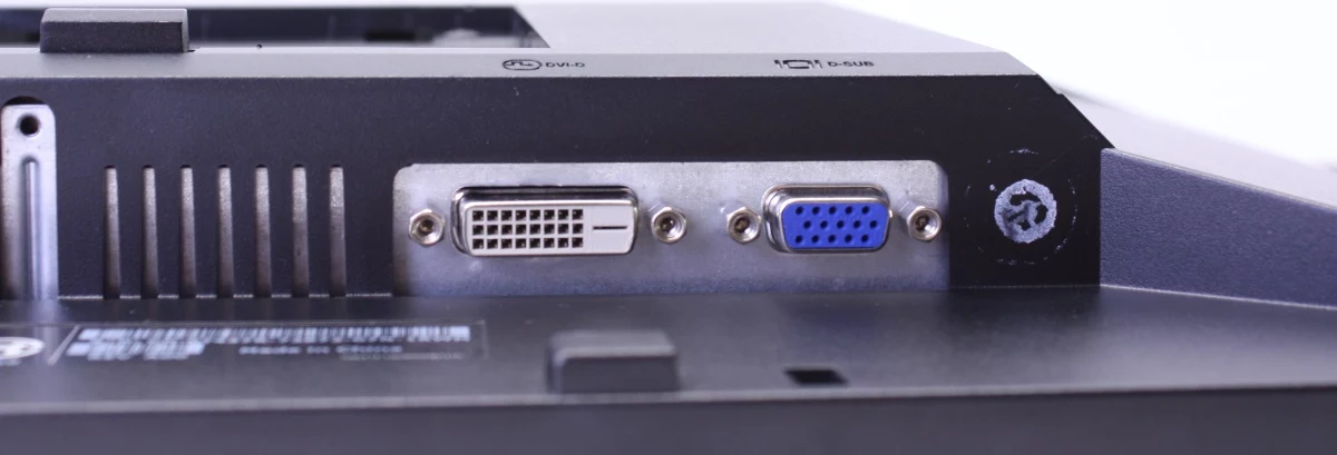 مانیتور استوک 19 اینچی دل مدل Dell E1910