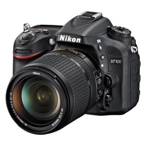 دوربین دیجیتال استوک نیکون مدل Nikon D7100